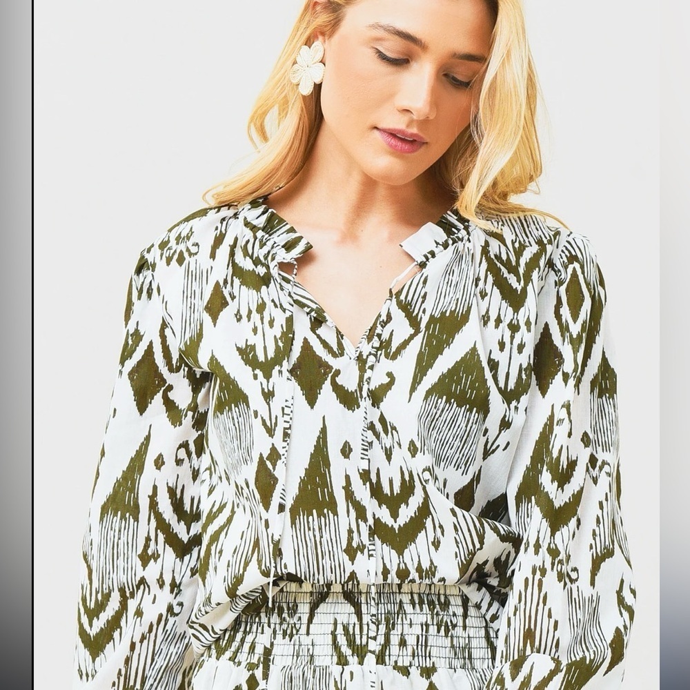 Misa Los Angeles Women's Merida Green Patterned Top